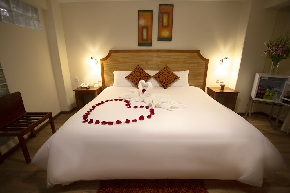 Фото Sol Plaza Hotel