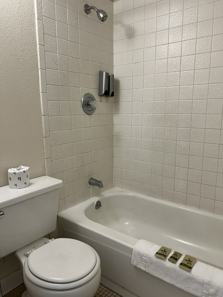 Фото Vagabond Inn Fresno