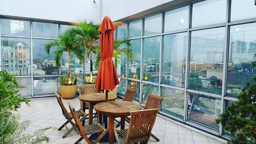 Фото Herald Suites Solana