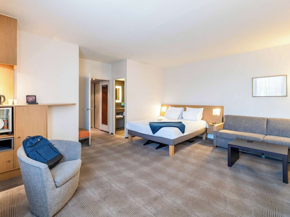 Фото Novotel Grenoble Centre