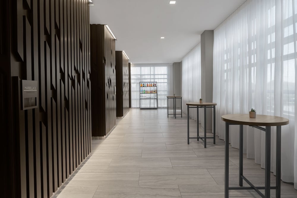 Фото Ac Hotel by Marriott Miami Dadeland