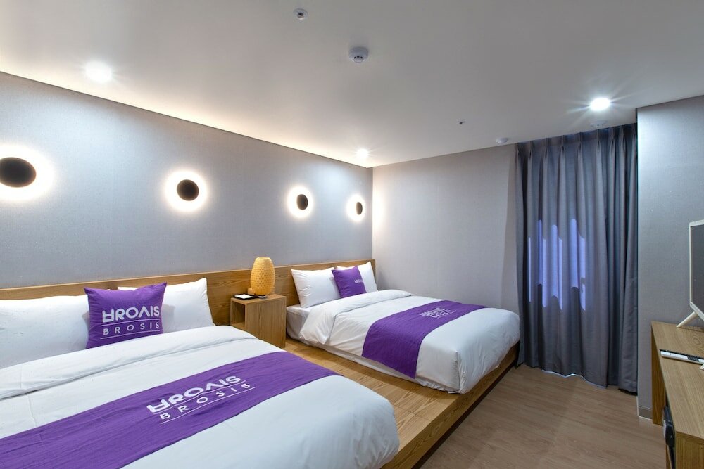 Фото Brosis Hotel