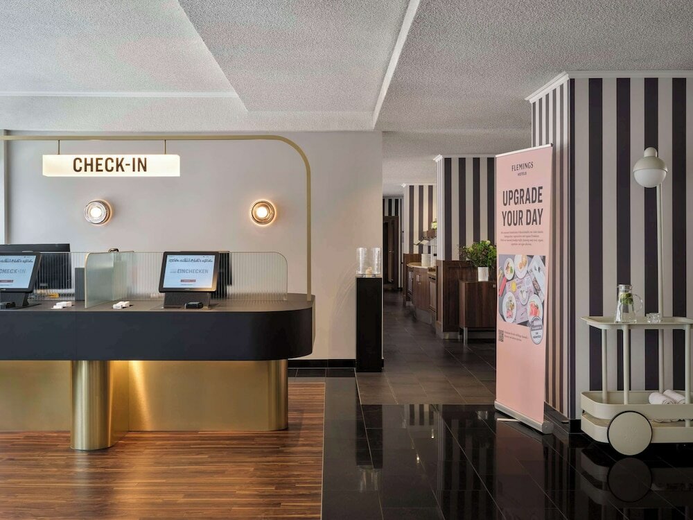 Фото Flemings Hotel Frankfurt Main - Riverside