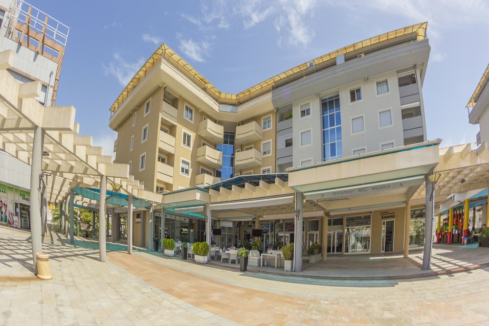 Фото Hotel Magnolija