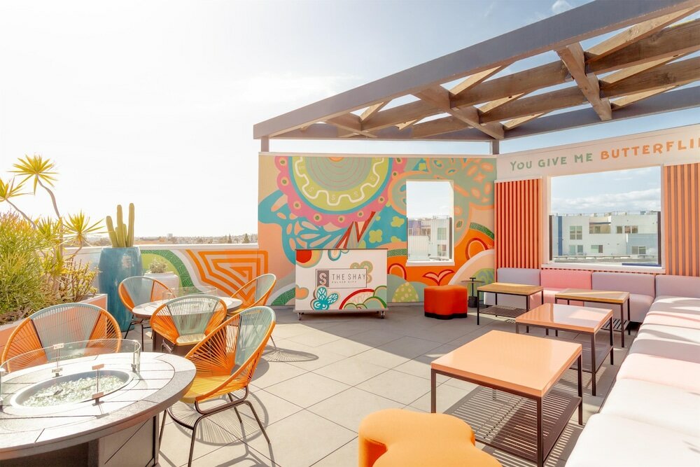 Фото The Shay, a Destination by Hyatt Hotel