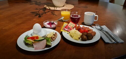 Гостиница Hotelli Jokipuisto в Кюменлааксо