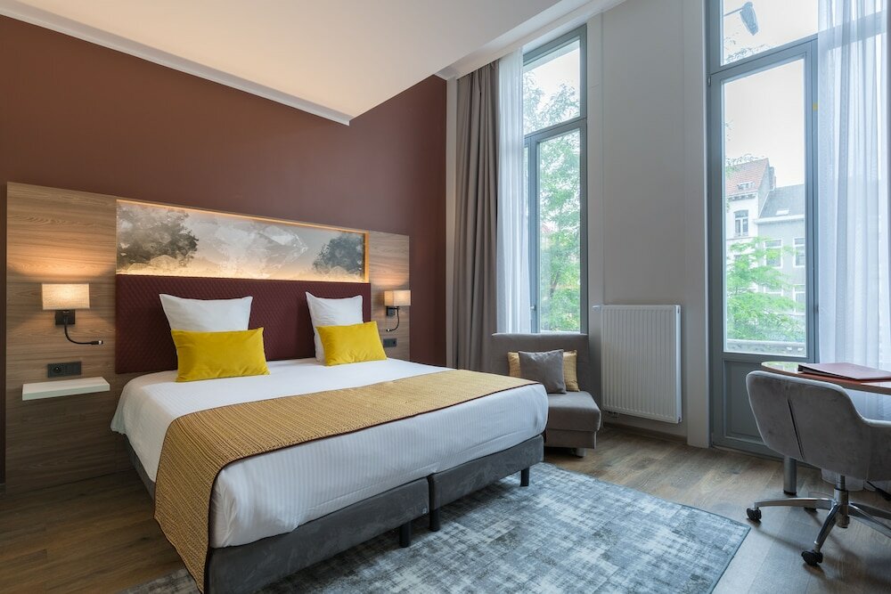 Фото Leonardo Hotel Antwerp