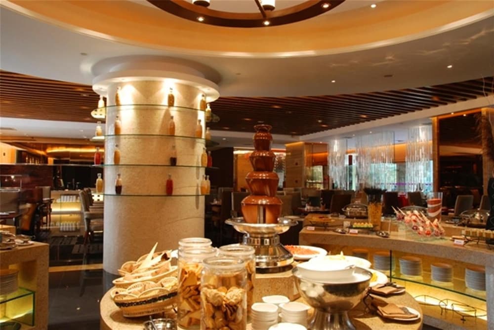 Фото Wellton International Hotel Dongguan