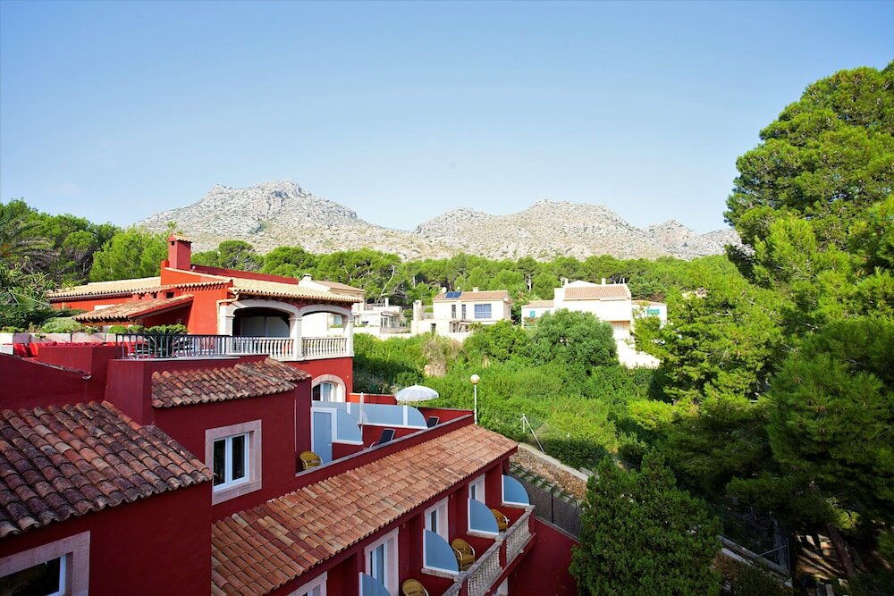 Фото Hotel Cala Sant Vicenç - Adults Only + 16