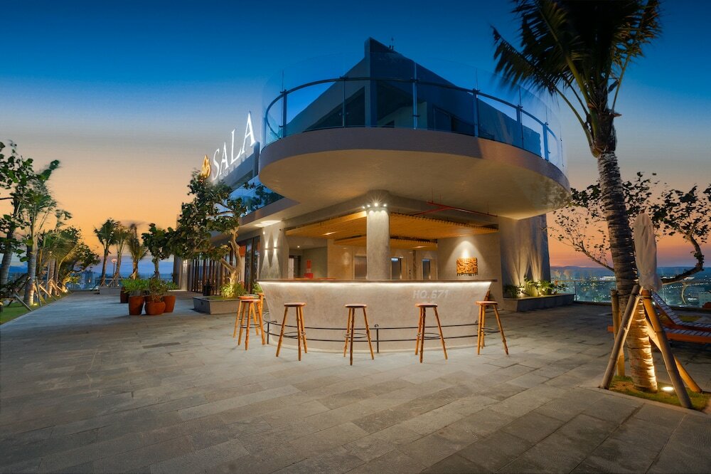 Фото Sala Grand TuyHoa Hotel