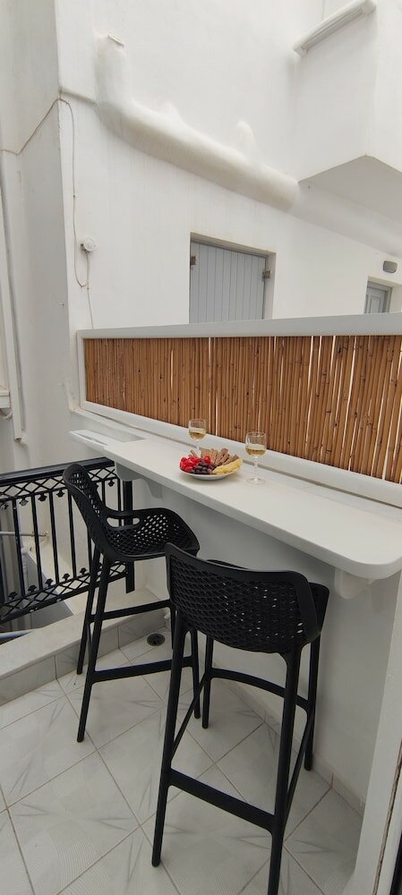 Фото Kapetanos Rooms