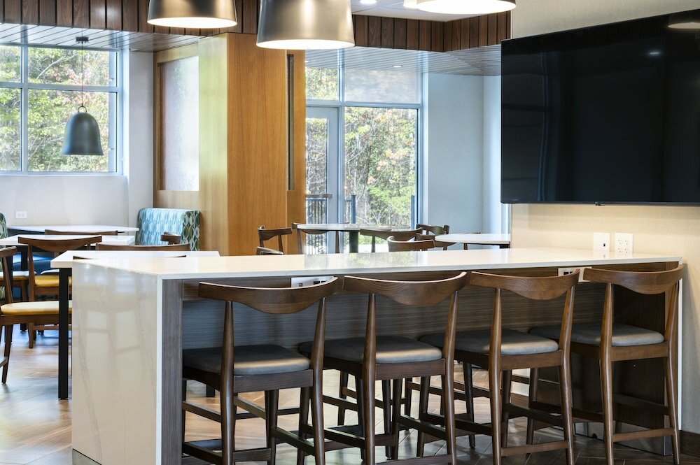 Фото Fairfield by Marriott Inn & Suites North Bay