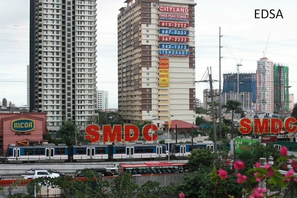 Hotel Frederick's Apartelle, Earth, photo