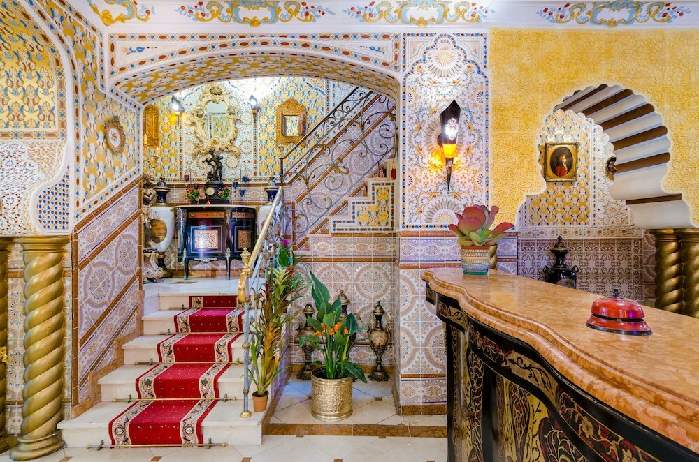 Фото отеля 2