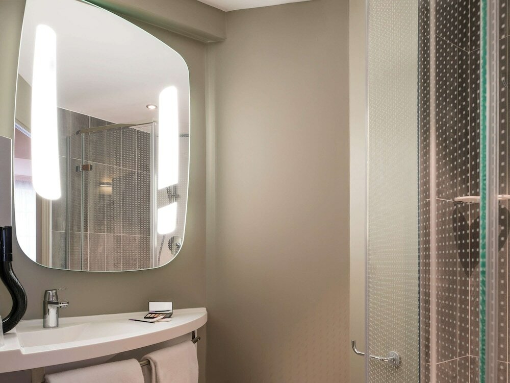 Фото Ibis Saint Germain EN Laye Centre