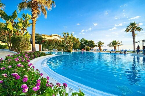 Внешний вид отеля Hotel Ipomea Club в Рикади, фото 1