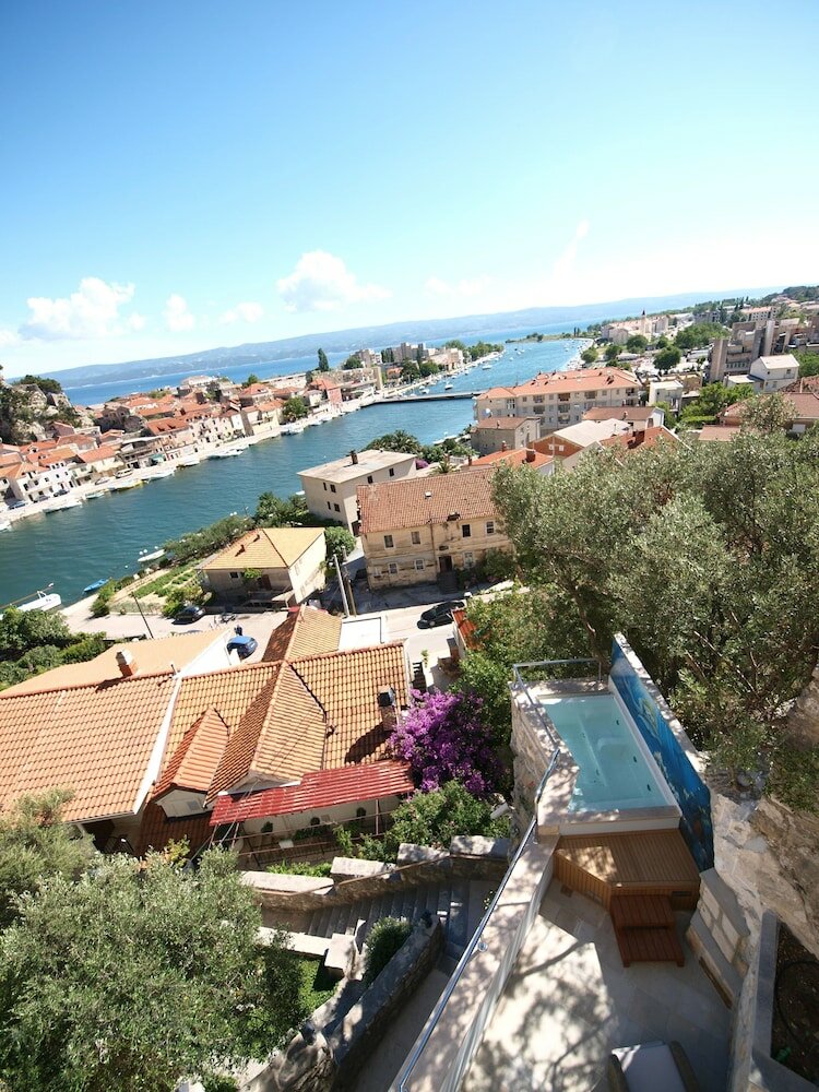 Фото Hotel Villa Dvor