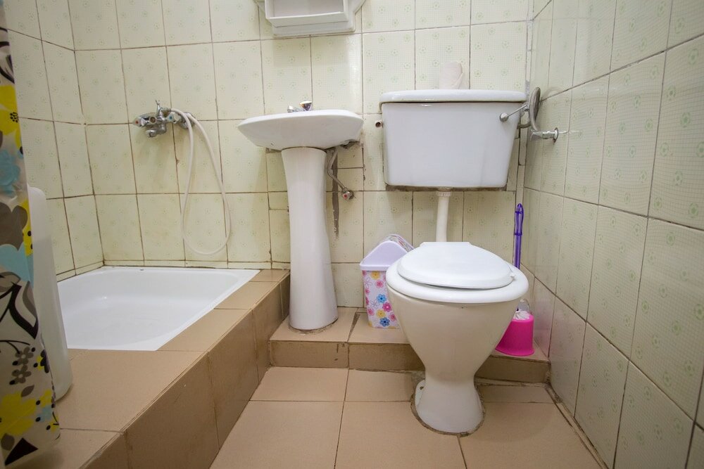 Фото Chez Johnson Hotel