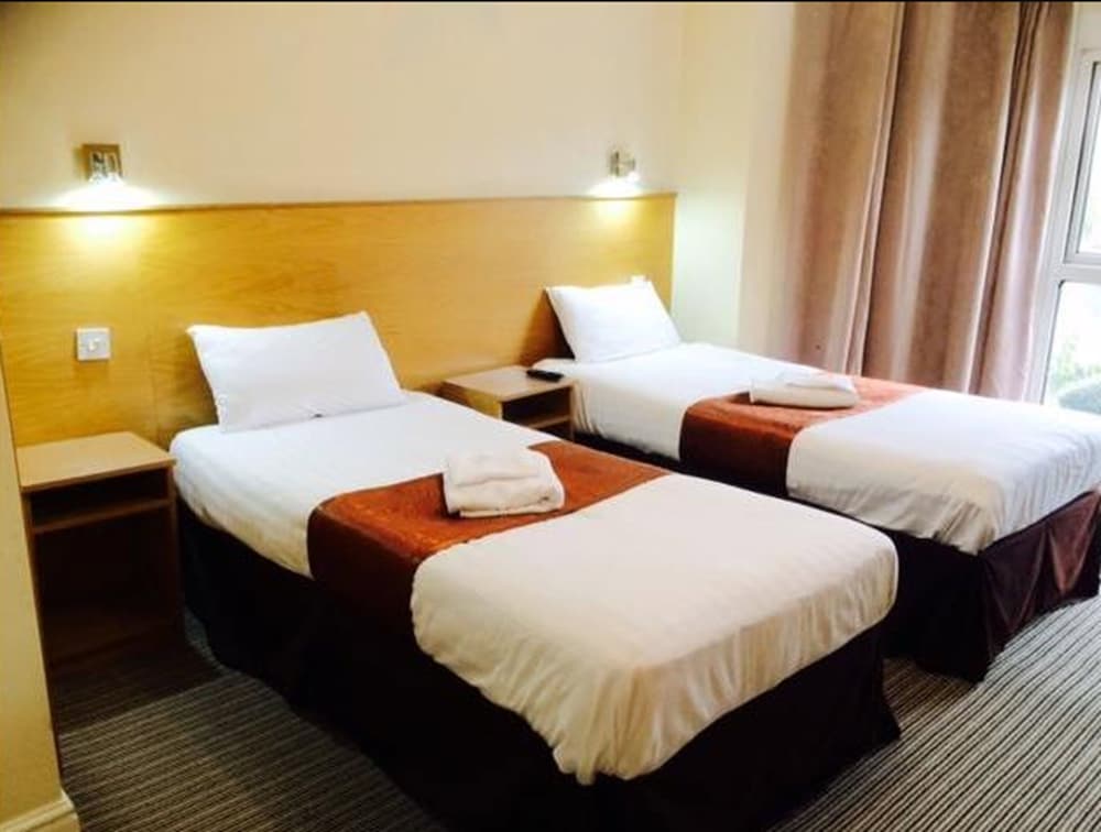 Фото отеля 3