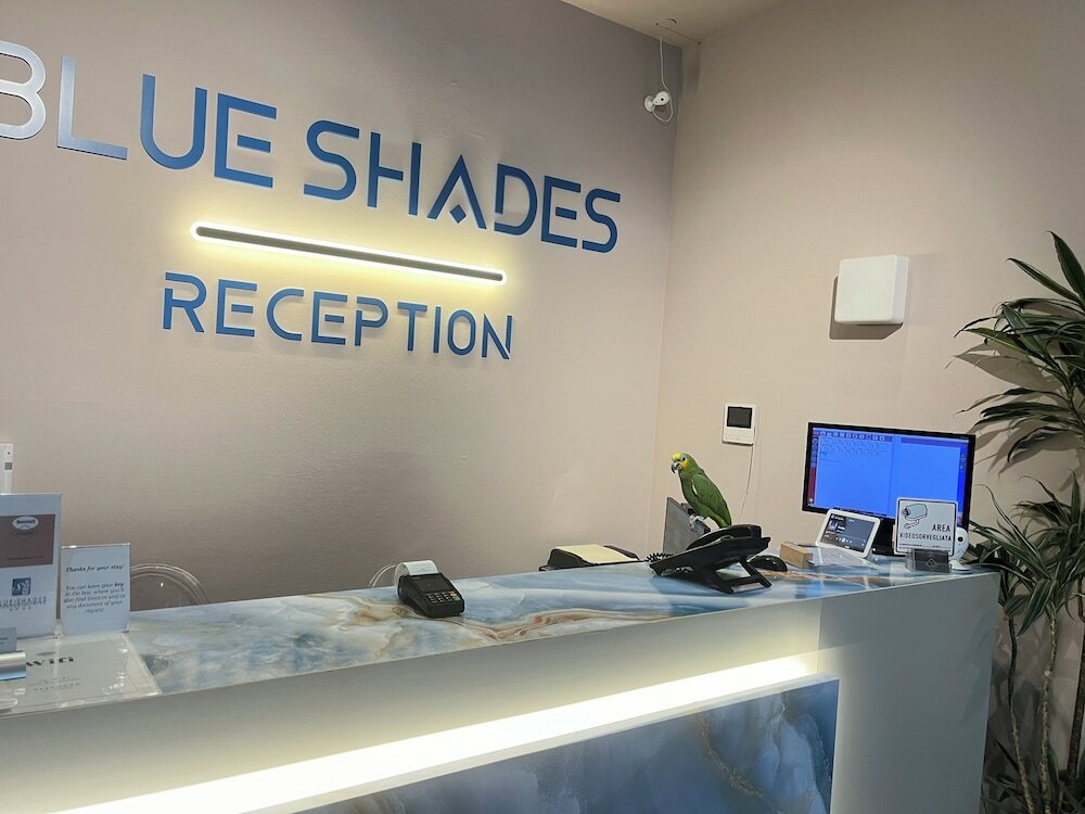 Фото Blue Shades Aparthotel