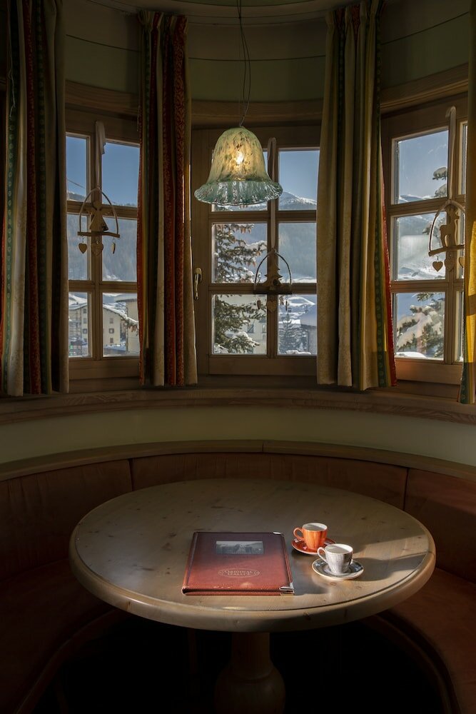 Фото Hotel Garni La Suisse