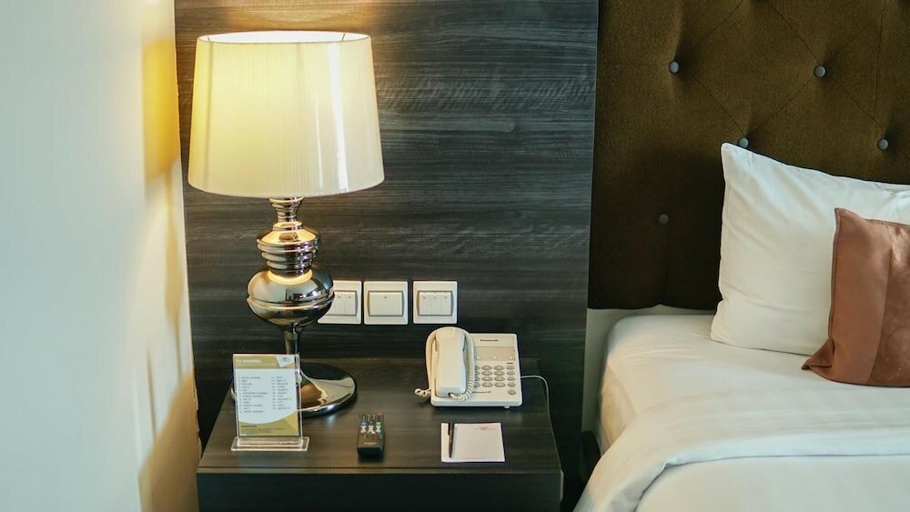 Фото Grand Rocky Hotel