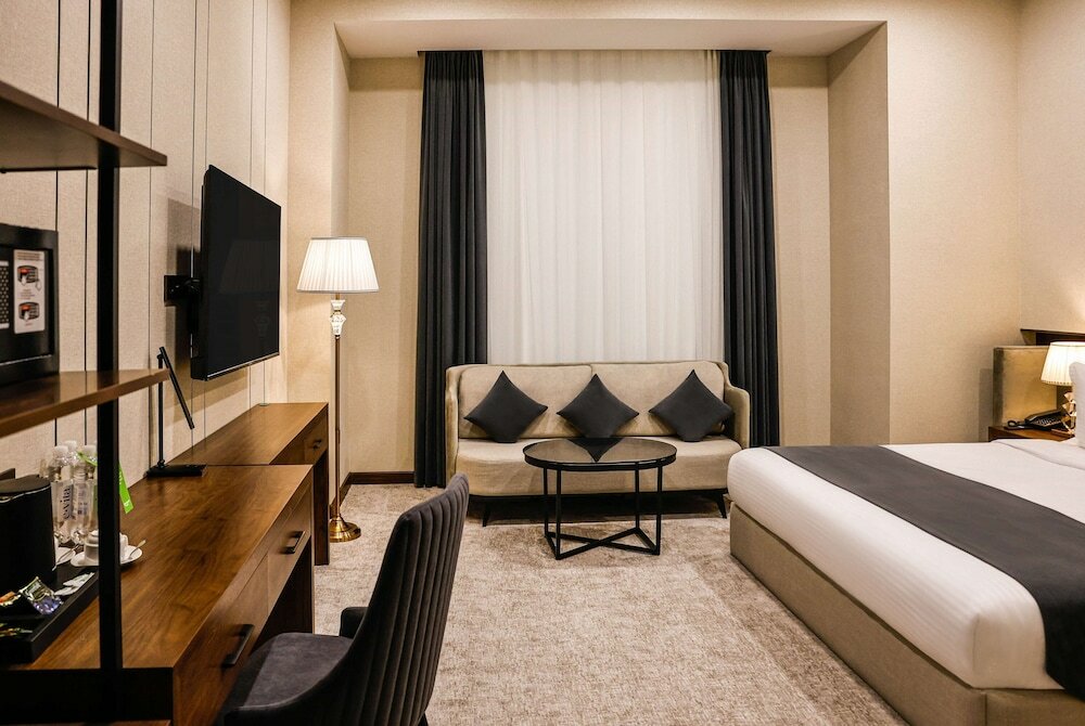 Фото Wyndham Garden Tashkent