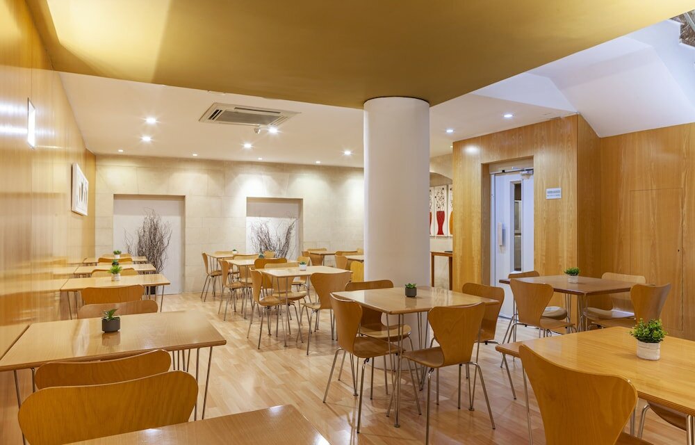 Фото Hotel Macià Plaza