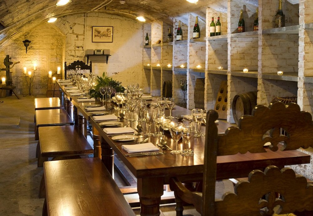 Фото The Old Ship Hotel