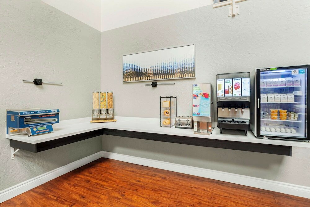 Фото Best Western Plus Villa Del Lago Inn