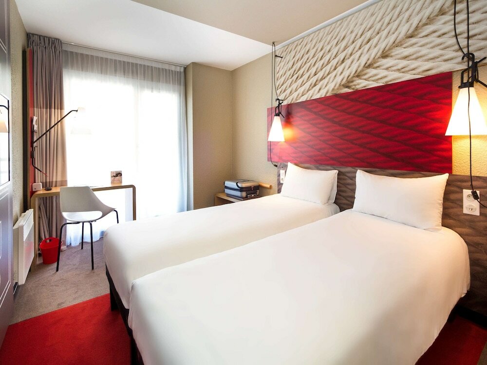 Фото Ibis Lille Centre Grand Palais