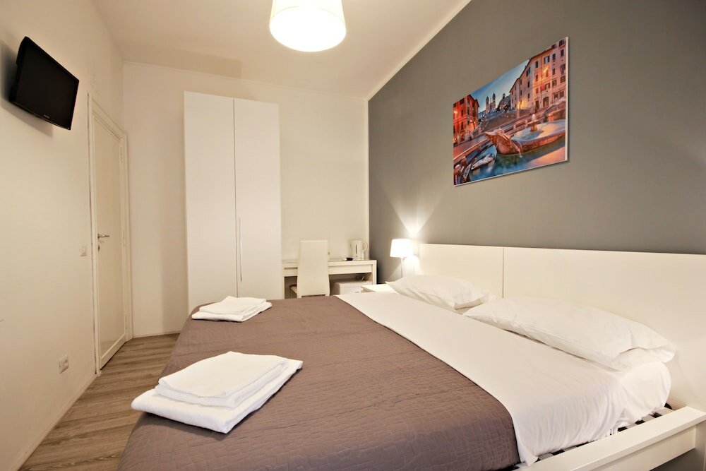 Фото Le Piazze di Roma Bed and Breakfast
