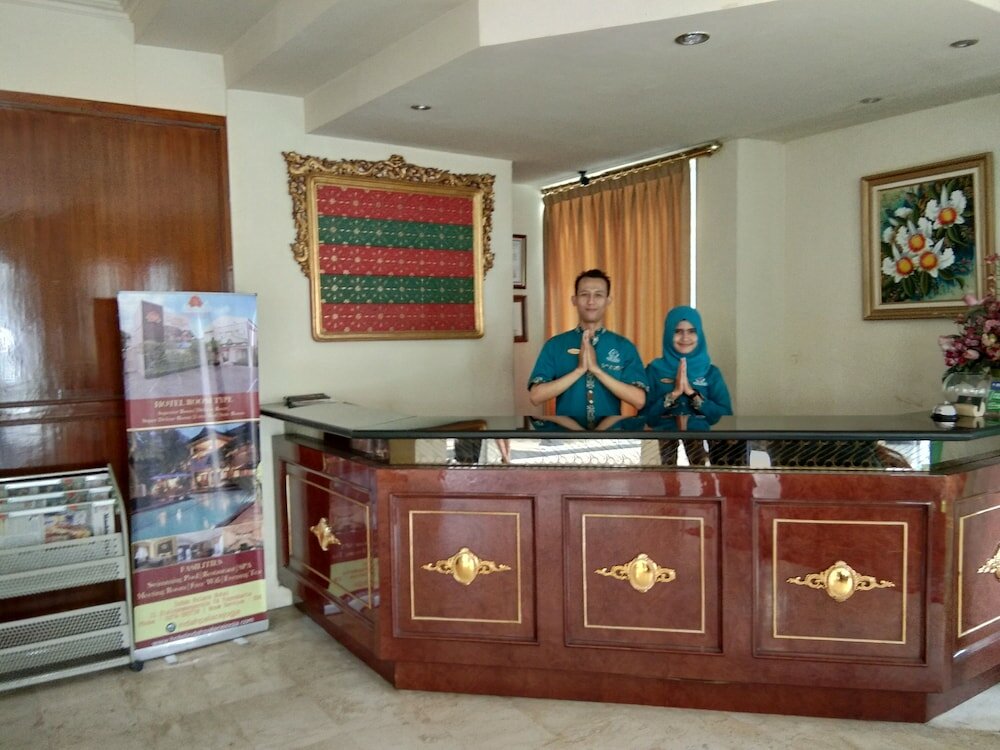 Фото Hotel Indah Palace Yogyakarta