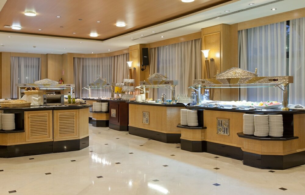 Фото Hotel Sevilla Center