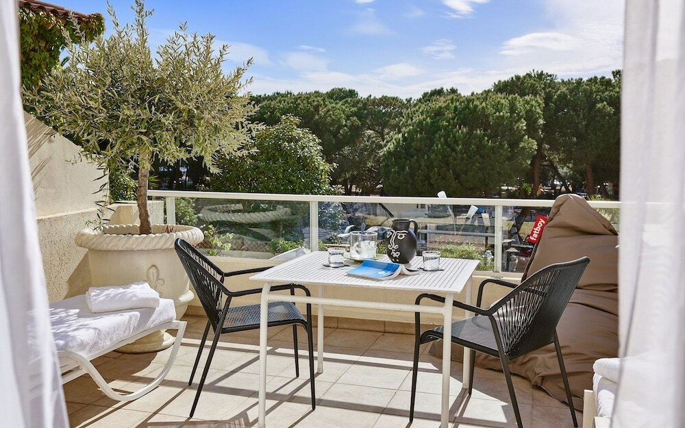 Фото Hotel Juana