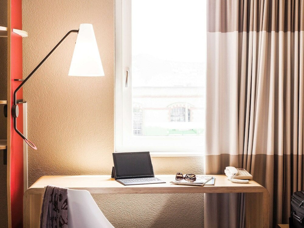 Фото Ibis Winterthur City