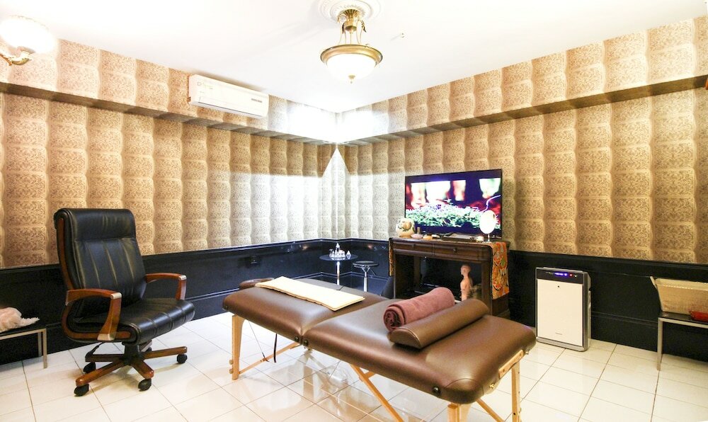 Фото Redtop Hotel & Convention Center