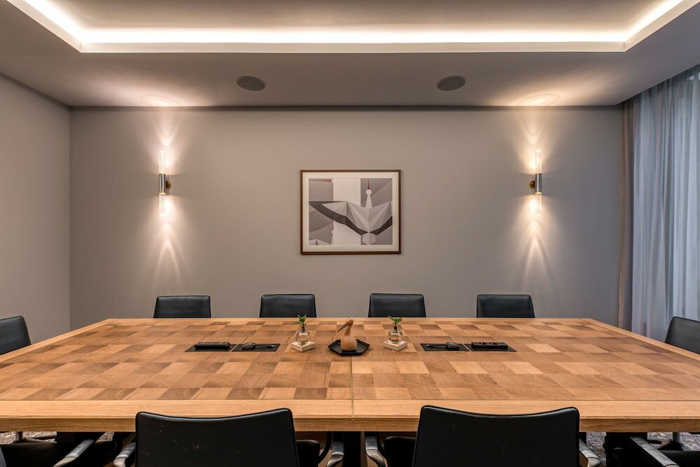 Фото Voco The Hague, an Ihg Hotel