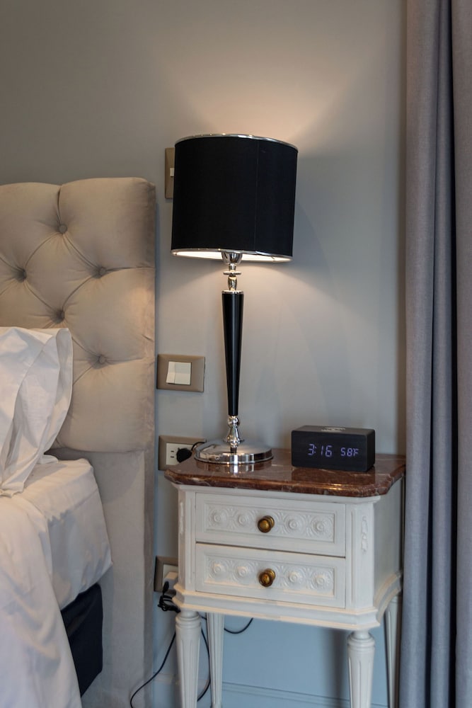 Фото Miravida Soho Hotel & Wine Bar