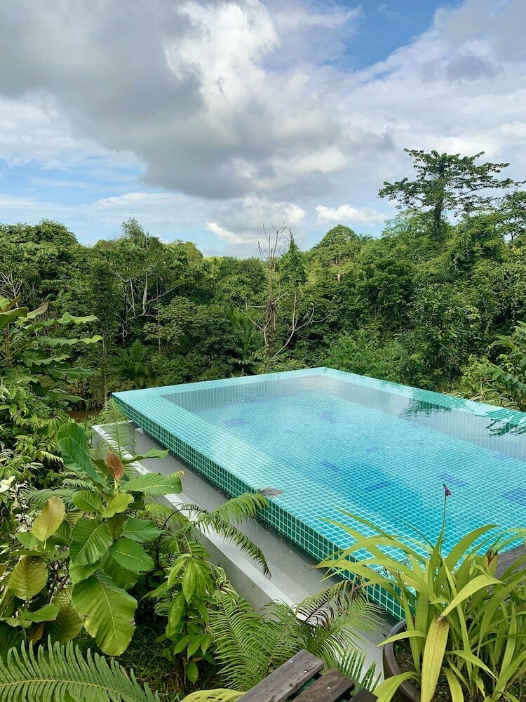 Hotel Sepilok Forest Edge Resort, Sabah, photo