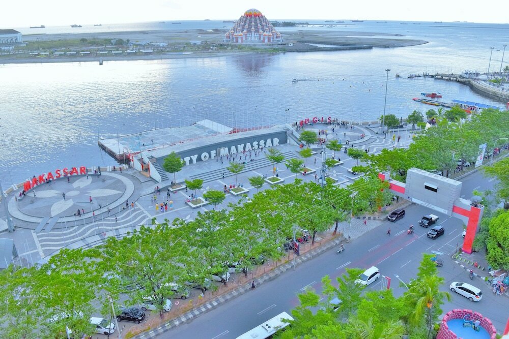 Фото Aryaduta Makassar