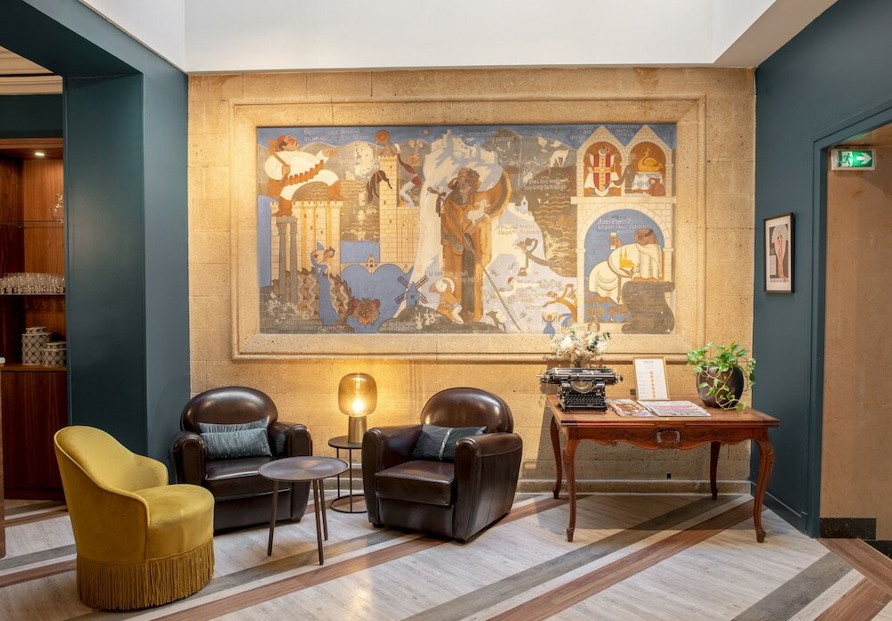 Фото Bristol Hôtel Avignon