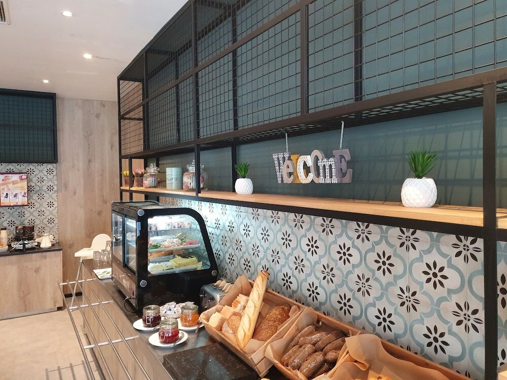 Фото B&b Hotel Mons Gare