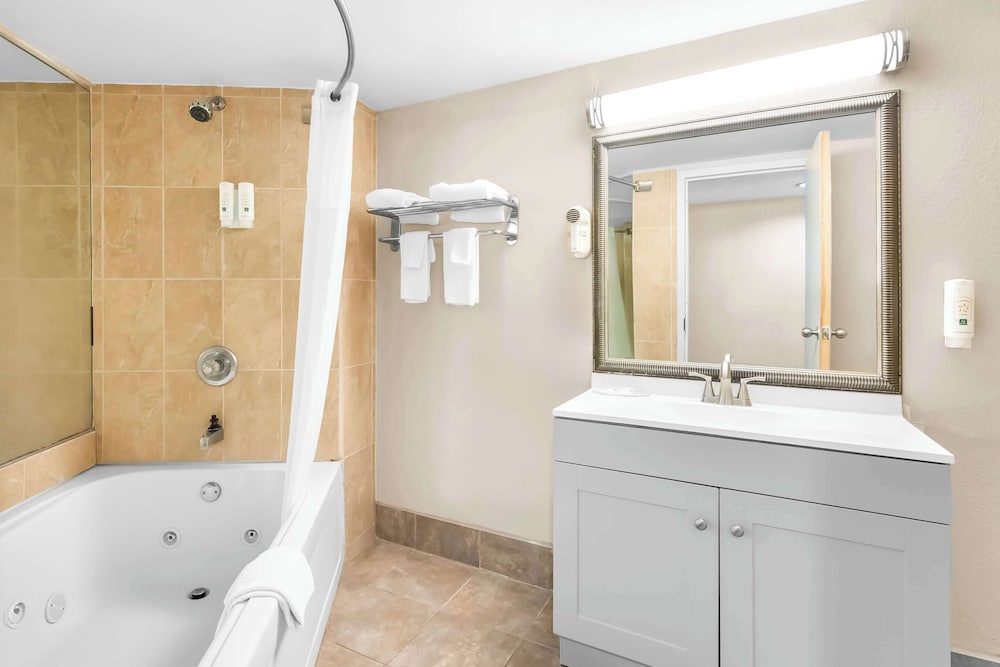 Фото Quality Inn Selma