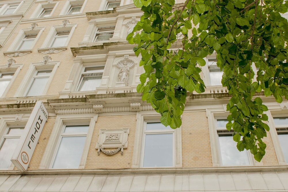 Фото Hotel Lumen am Hauptbahnhof