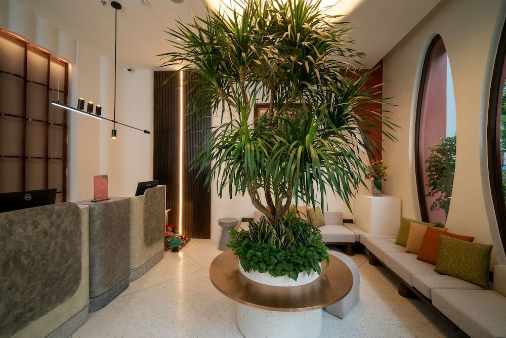 Фото Me Saigon Boutique Hotel