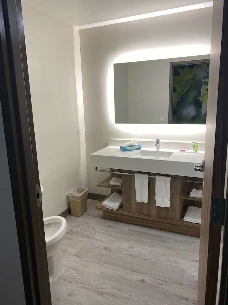 Фото Wyndham Garden Orlando Airport