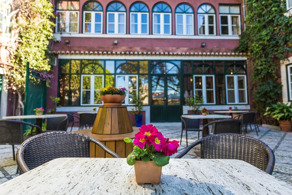 Фото York House Lisboa