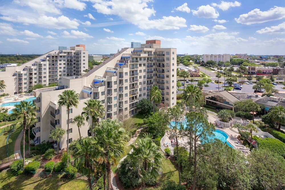 Фото Enclave Hotel & Suites Orlando, a staySky Hotel & Resort