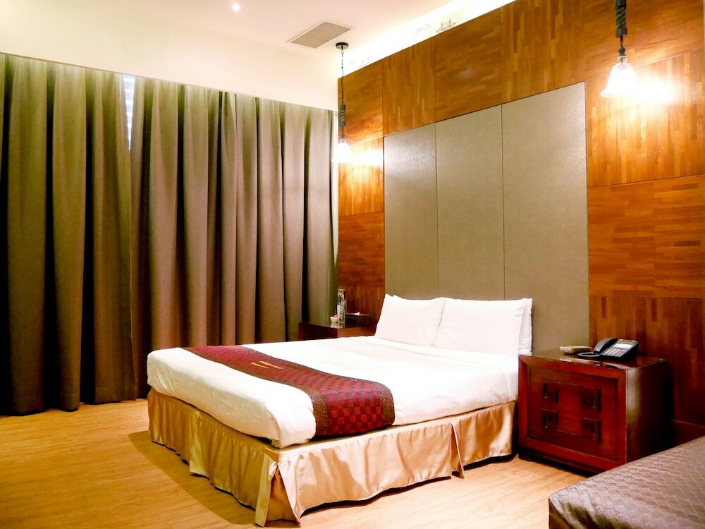 Фото Moonshy Boutique Motel